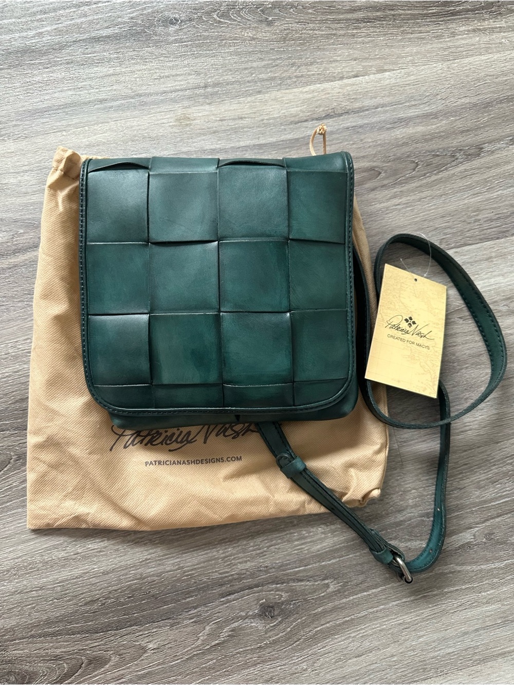 Patricia Nash purse